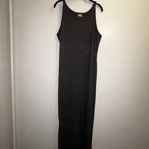 Grey Ribbed Round-Neck Maxi Dress